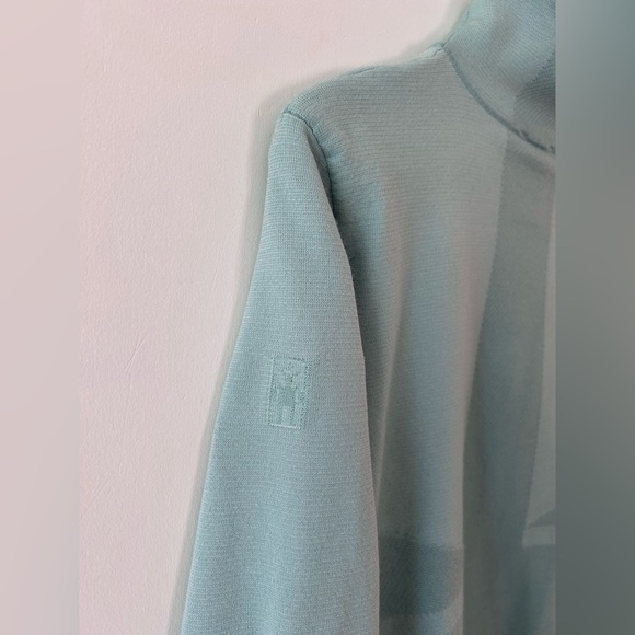 SMARTWOOL Women's Intraknit Alpine Pullover in Arctic Blue - Picture 7 of 9